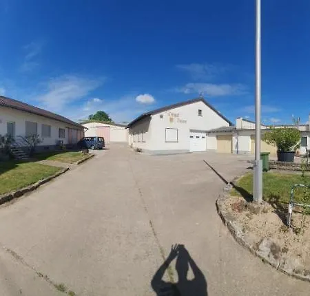 Gaestehaus Maurer شقة *